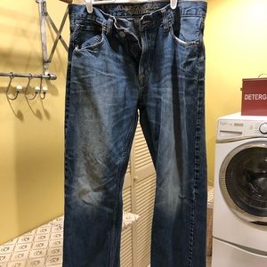 Men’s American eagle jeans